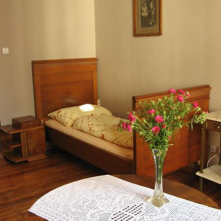 Hostel, Pokoje Goscinne Mleczarnia - Ozonowane Вроцлав Екстериор снимка