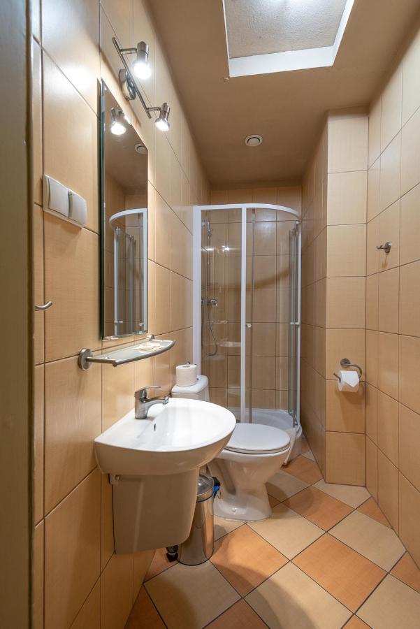 Hostel, Pokoje Goscinne Mleczarnia - Ozonowane Вроцлав Екстериор снимка